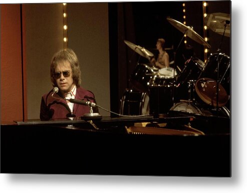 People Metal Print featuring the photograph Photo Of Elton John by Tony Russell