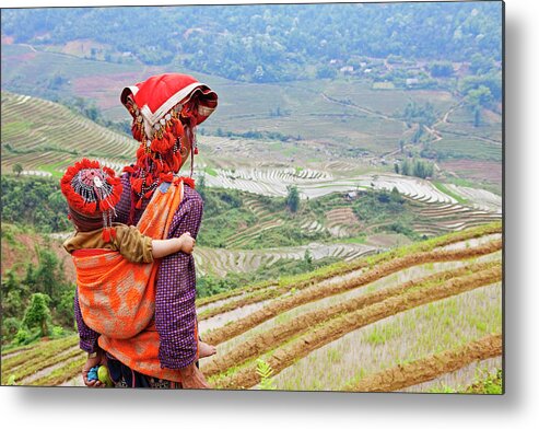 Scenics Metal Print featuring the photograph Red Dao Woman And Baby Looking Towards by John W Banagan