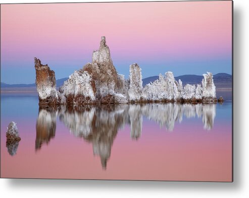 Scenics Metal Print featuring the photograph Reflections by David W. Thompson