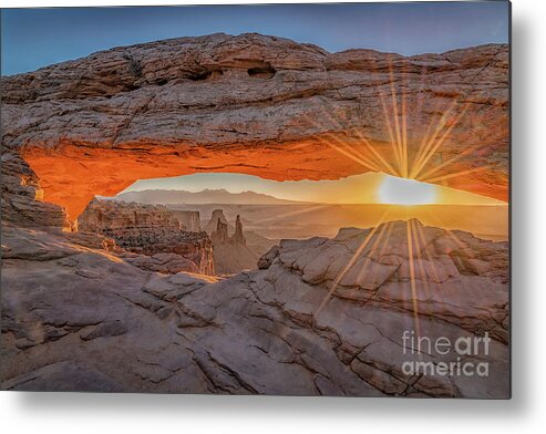 Sunrise Metal Print featuring the photograph Sunrise Arch by Melissa Lipton