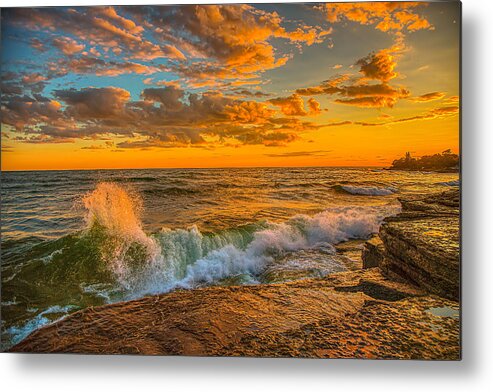 Lake Metal Print featuring the photograph Sunset on Lake Ontario by Fred J Lord