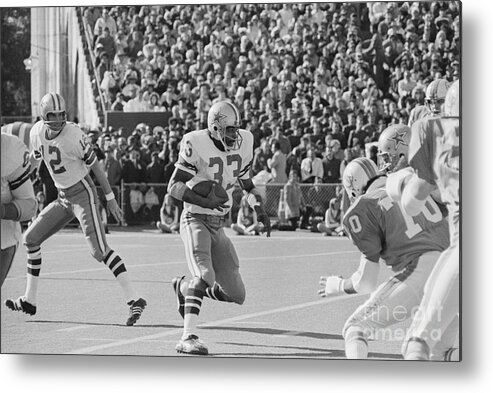 People Metal Print featuring the photograph Super Bowl Action Between Cowboys by Bettmann