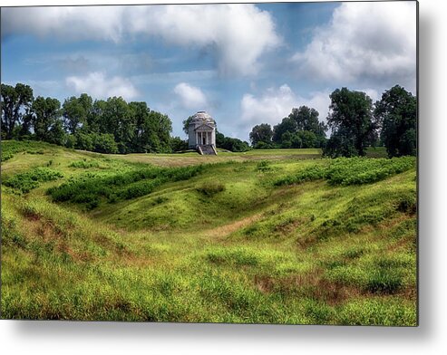 Vicksburg Battlefield Metal Print featuring the photograph The Illinois Memorial at Vicksburg by Susan Rissi Tregoning