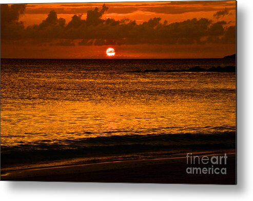 Calaguas Metal Print featuring the photograph The red sunset by Yavor Mihaylov