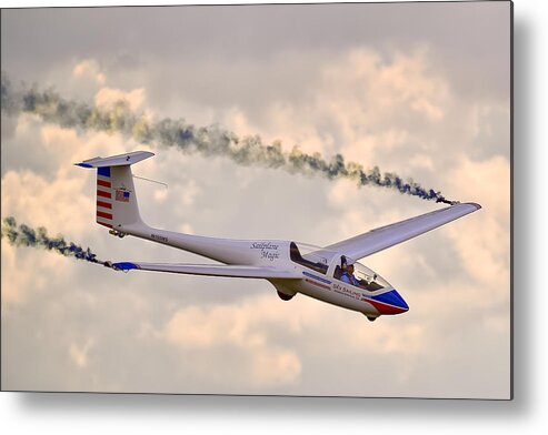 Glider Metal Print featuring the photograph The Sound Of Whisper by Andrew J. Lee