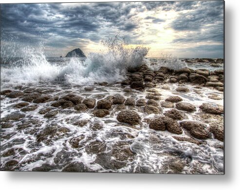 Scenics Metal Print featuring the photograph Waves by Chenning.sung @ Taiwan