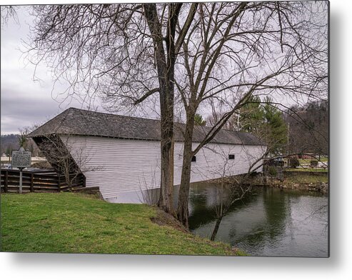 Architecture Metal Print featuring the photograph Elizabethton Covered Bridge 9 by Cindy Robinson