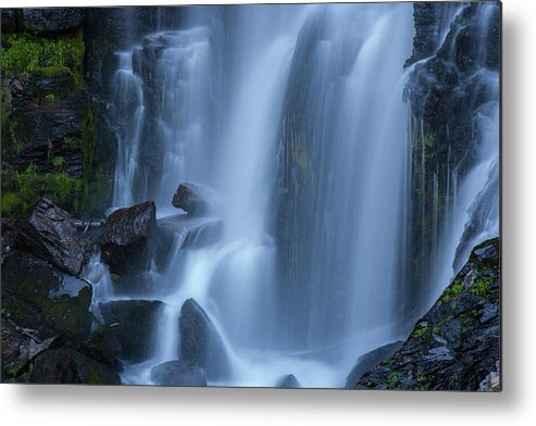 Lassen National Park Metal Print featuring the photograph Silky Water by Mike Lee
