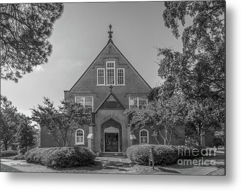 Mercer University Metal Print featuring the photograph Mercer University Groover Hall by University Icons