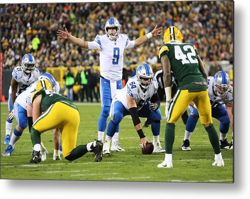Green Bay Metal Print featuring the photograph NFL: NOV 06 Lions at Packers #6 by Icon Sportswire