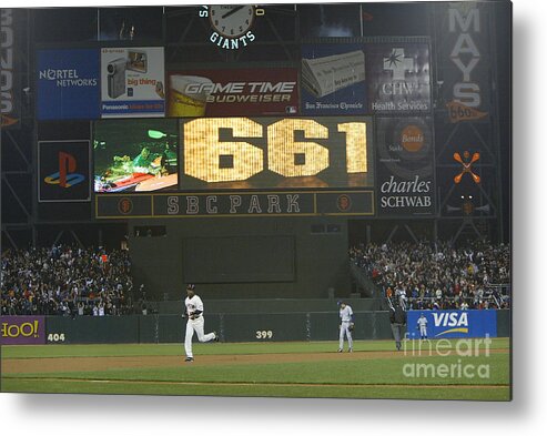 San Francisco Metal Print featuring the photograph Barry Bonds by Justin Sullivan