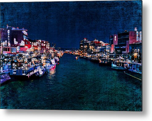Photography Metal Print featuring the photograph Beautiful night out by Yasmina Baggili