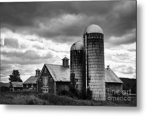 Barn Metal Print featuring the painting Before the Rain by Mindy Sommers