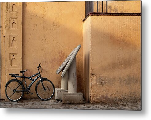 Minimalism Metal Print featuring the photograph Bicycle at Amber Fort by Prakash Ghai