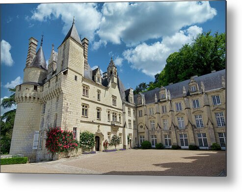 Usse Metal Print featuring the photograph Chateau d'Usse by Matthew DeGrushe