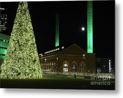 Christmas Metal Print featuring the photograph Christmas Decorations Downtown Toledo Ohio 3050 by Jack Schultz