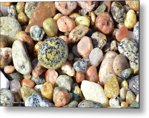  Metal Print featuring the photograph Circle within Stone by ChelleAnne Paradis