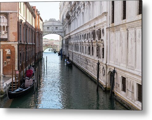 Classic Venetian Metal Print featuring the photograph Classic Venetian - Gondolas Under the Bridge of Sighs by Georgia Mizuleva