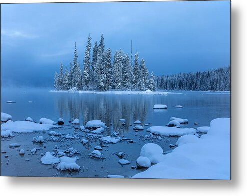 Cold Winter Morning Metal Print featuring the photograph Cold winter morning by Lynn Hopwood