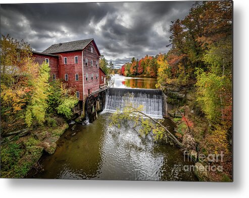 Fall Metal Print featuring the photograph Dreamy Dells by Amfmgirl Photography