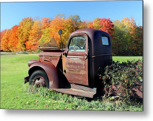 Koepsel's Farm Market Metal Print featuring the photograph Fall Colors Include Rust by David T Wilkinson
