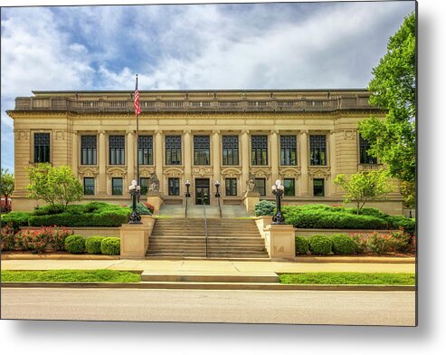 Illinois Supreme Court Metal Print featuring the photograph Illinois Supreme Court - Springfield, Illinois by Susan Rissi Tregoning
