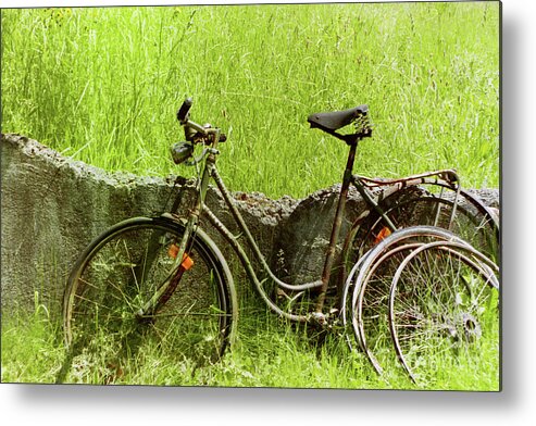 Bicycle Metal Print featuring the photograph La bicyclette by Martina Rall