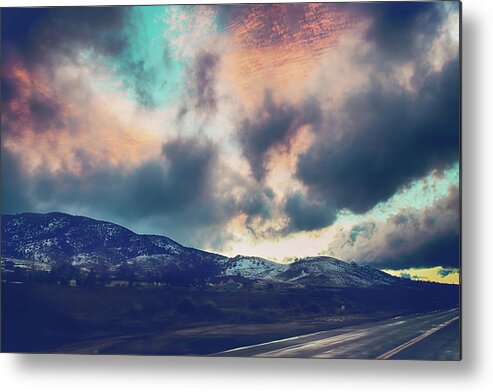 Tehachapi Metal Print featuring the photograph No Stopping Us Now by Laurie Search