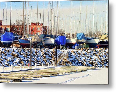 Lake City Marina Metal Print featuring the photograph Off Season by Susie Loechler