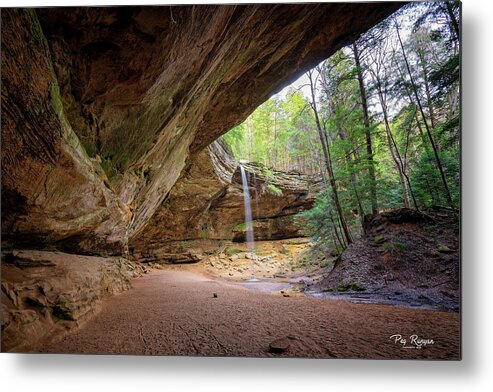 Ash Cave Metal Print featuring the photograph Ash Cave by Peg Runyan