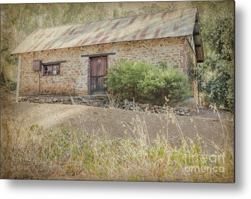 Stone Metal Print featuring the photograph Old Stone Cottage by Elaine Teague