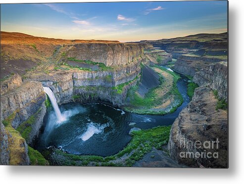 America Metal Print featuring the photograph Palouse Falls Dusk by Inge Johnsson