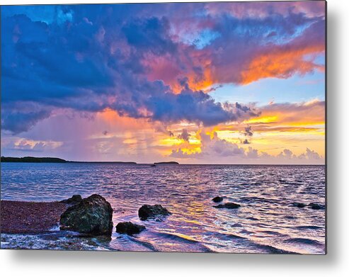 Sunsets Metal Print featuring the photograph Passing showers by Edgar Estrada