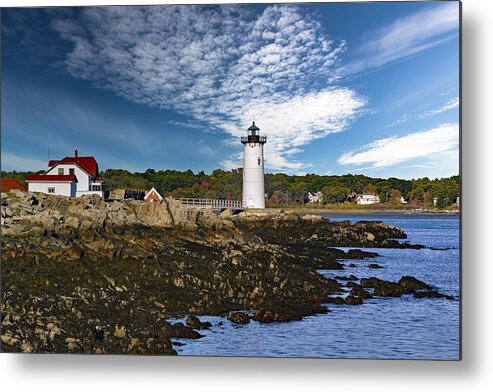 Lighthouse Metal Print featuring the photograph Portsmouth Harbor Lighthouse by Carolyn Mickulas