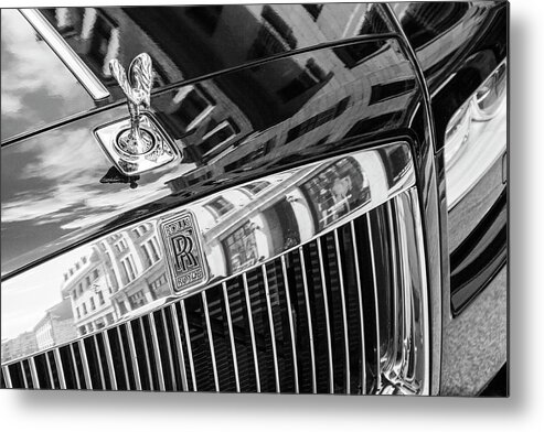 Rolls Royce Metal Print featuring the photograph Rolls in Montreal by Jim Whitley