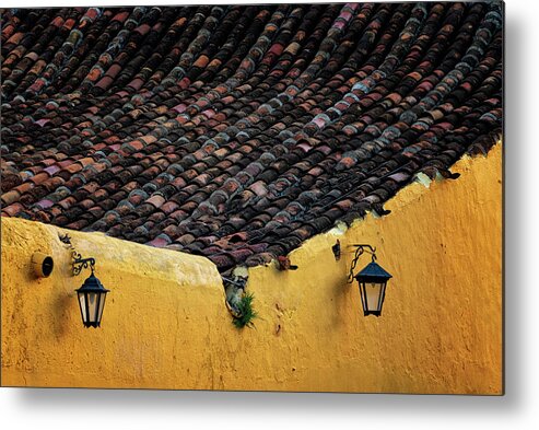 Havana Cuba Metal Print featuring the photograph Roof And Wall by Tom Singleton