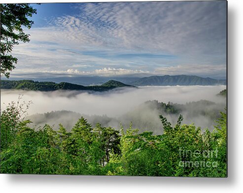 Smoky Mountains Metal Print featuring the photograph Smoky Mountain Sunrise 6 by Phil Perkins
