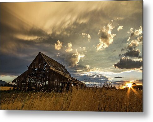 Barn Metal Print featuring the photograph Sunset Flare at Mapleton Barn by Wesley Aston