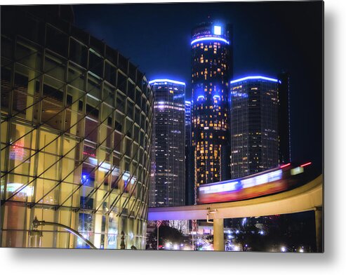 Detroit Metal Print featuring the photograph The People Mover rolling around the curve... by Jay Smith