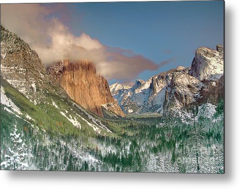 Dave Welling Metal Print featuring the photograph Tunnel View Winter Yosemite National Park by Dave Welling