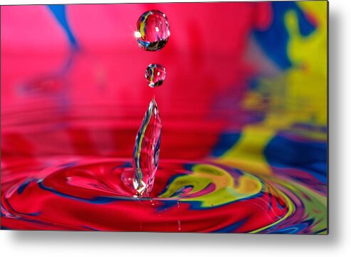  Abstract Metal Print featuring the photograph Colorful Water Drop by Peter Lakomy