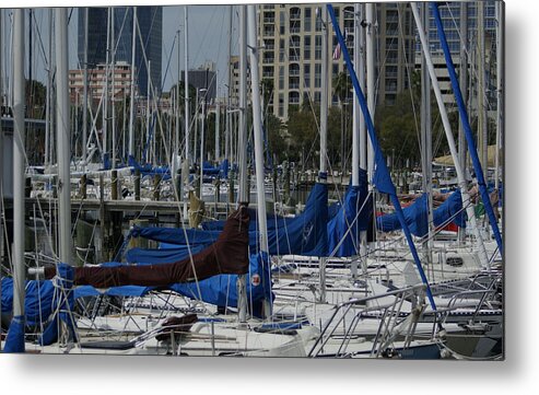 Sail Metal Print featuring the photograph Sailin by Chauncy Holmes