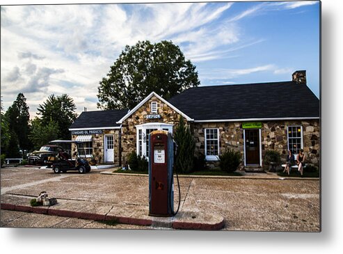 Missouri Metal Print featuring the photograph Vintage Fill Up by Angus HOOPER III
