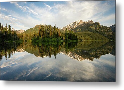 Phelps Metal Print featuring the photograph Phelps Lake by Ronnie And Frances Howard