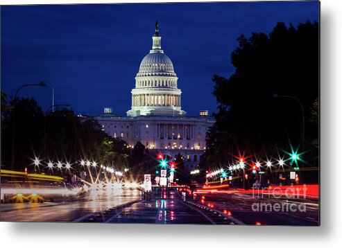 Architectural Feature Metal Print featuring the photograph Washington Dc by Wldavies