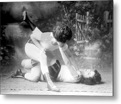 Entertainment Metal Print featuring the photograph Bennett Sisters, American Vaudeville Act #1 by Science Source