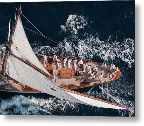 Action Metal Print featuring the photograph Above Moonbeam by Marc Pelissier