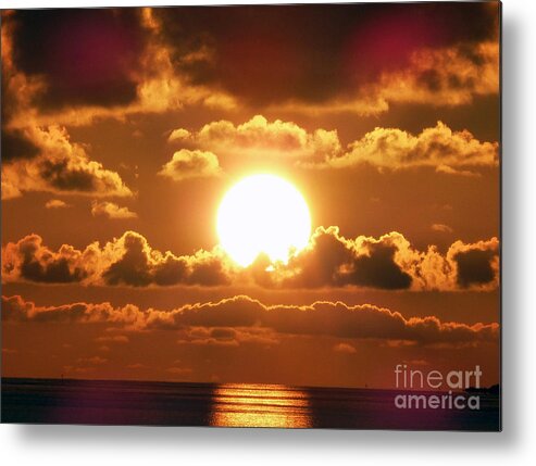 Bermuda Metal Print featuring the photograph Bermuda Sunset by Steven Spak