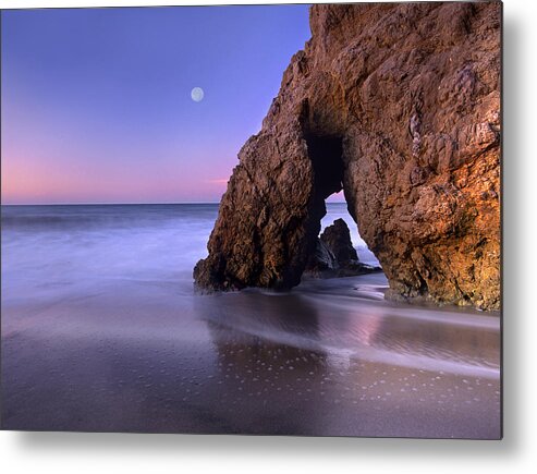 00175769 Metal Print featuring the photograph Sea Arch And Full Moon Over El Matador by Tim Fitzharris