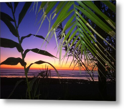 Sunset Metal Print featuring the photograph Sunset at Sano Onofre by Paul Carter